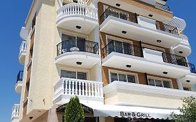 семеен хотел Прованс Ахелой